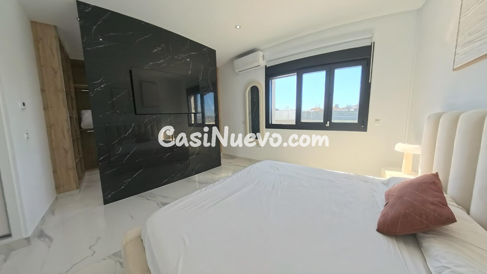 Chalet Independiente de Lujo en La Zubia: Eficiencia, Luz y  - foto 45