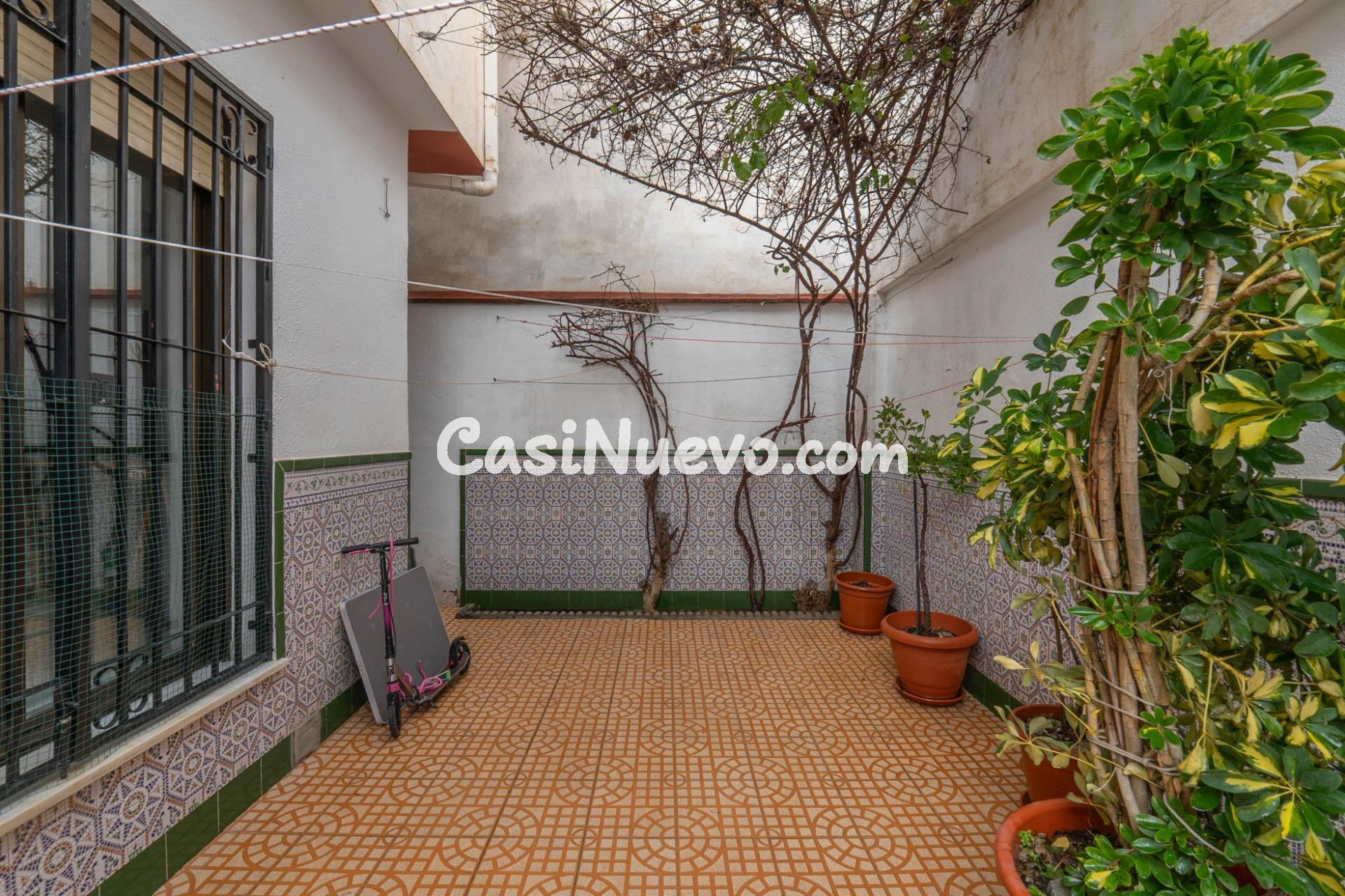 Preciosa casa de 4 dormitorios en Santa Fe con patio y terra - foto 32