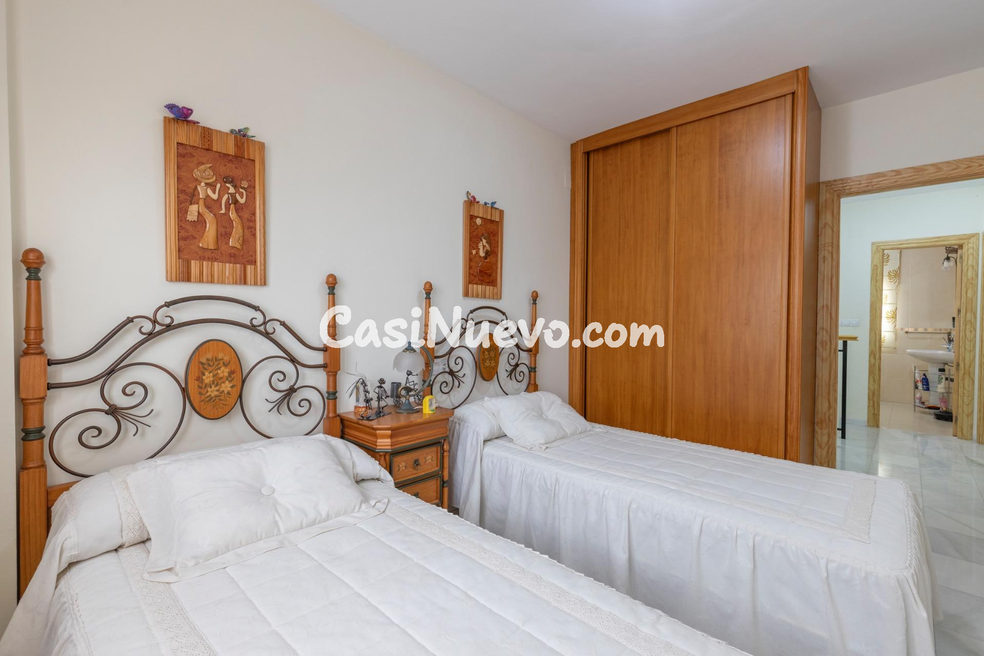 SE VENDE PRECIOSA CASA ADOSADA - foto 26