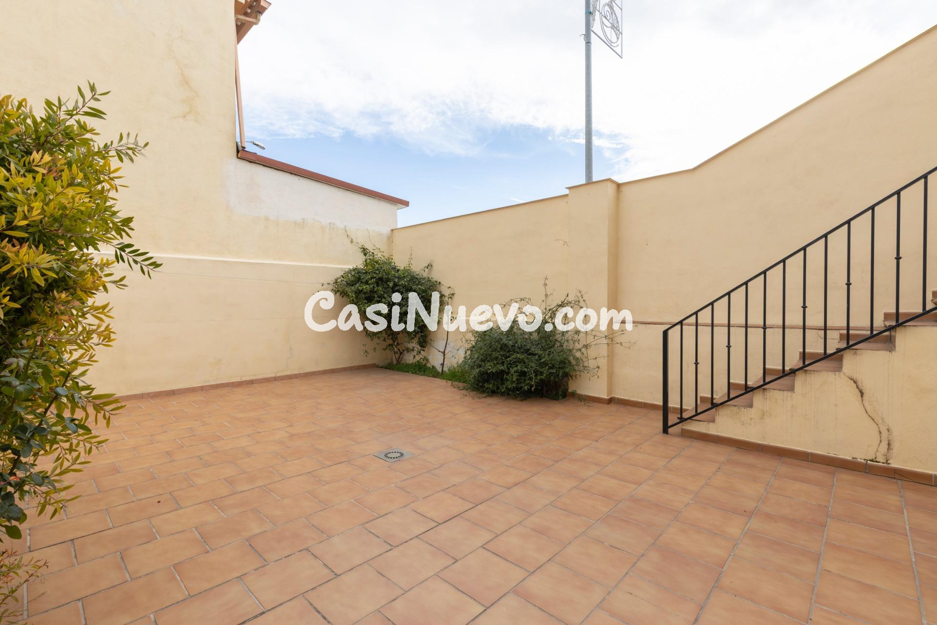 SE VENDE PRECIOSA CASA ADOSADA - foto 42