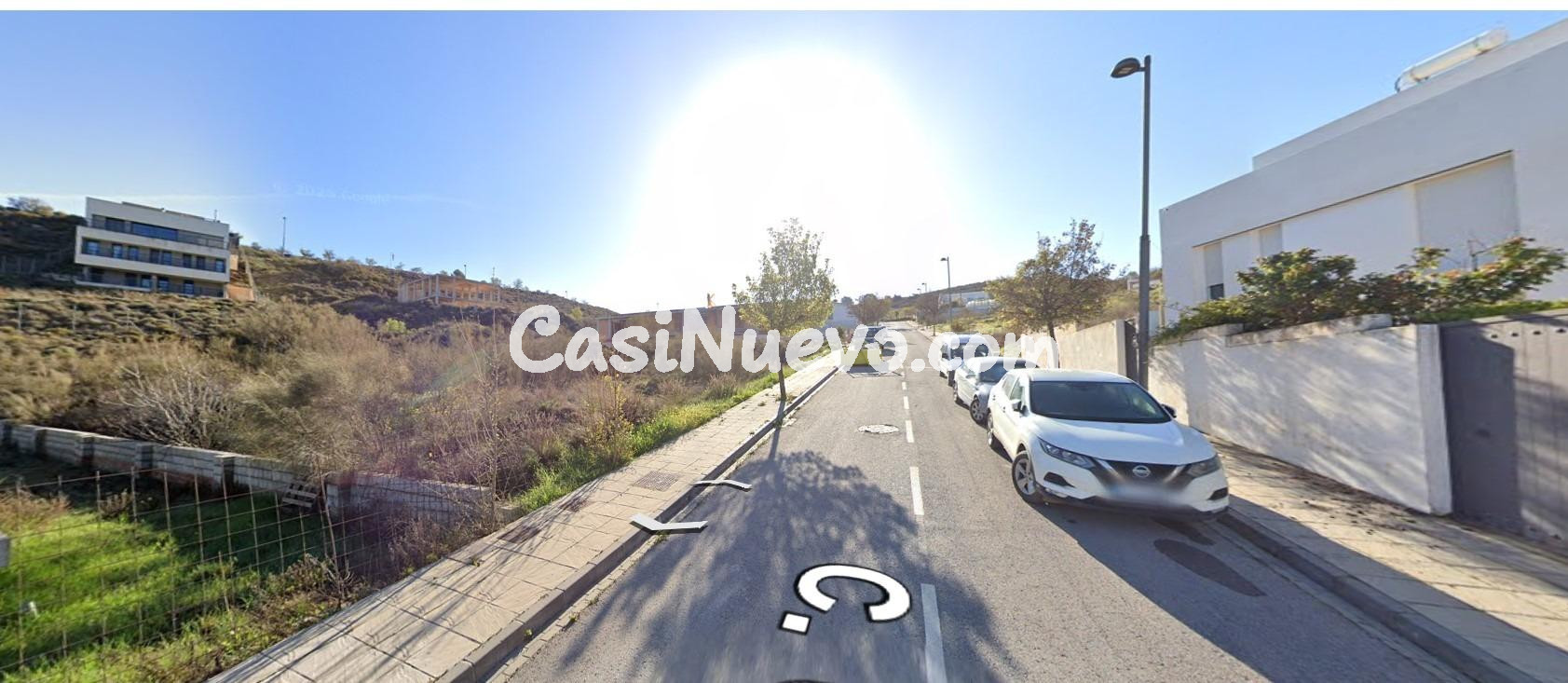 PARCELA EN LOS ALTOS DE LA ZUBIA 773M2 - foto 5