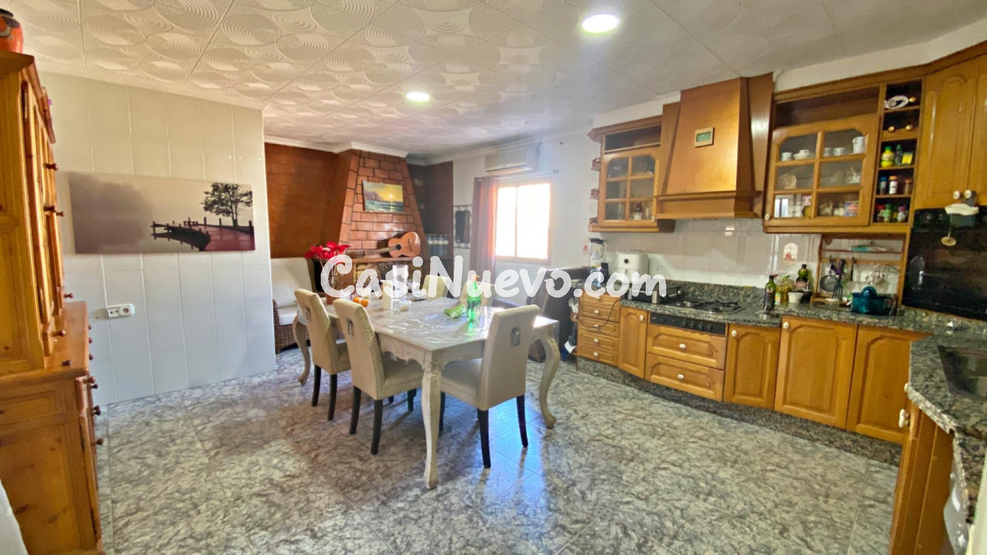 CASA EN ESQUINA CON PATIO, SOLARIUM Y GARAJE - foto 11