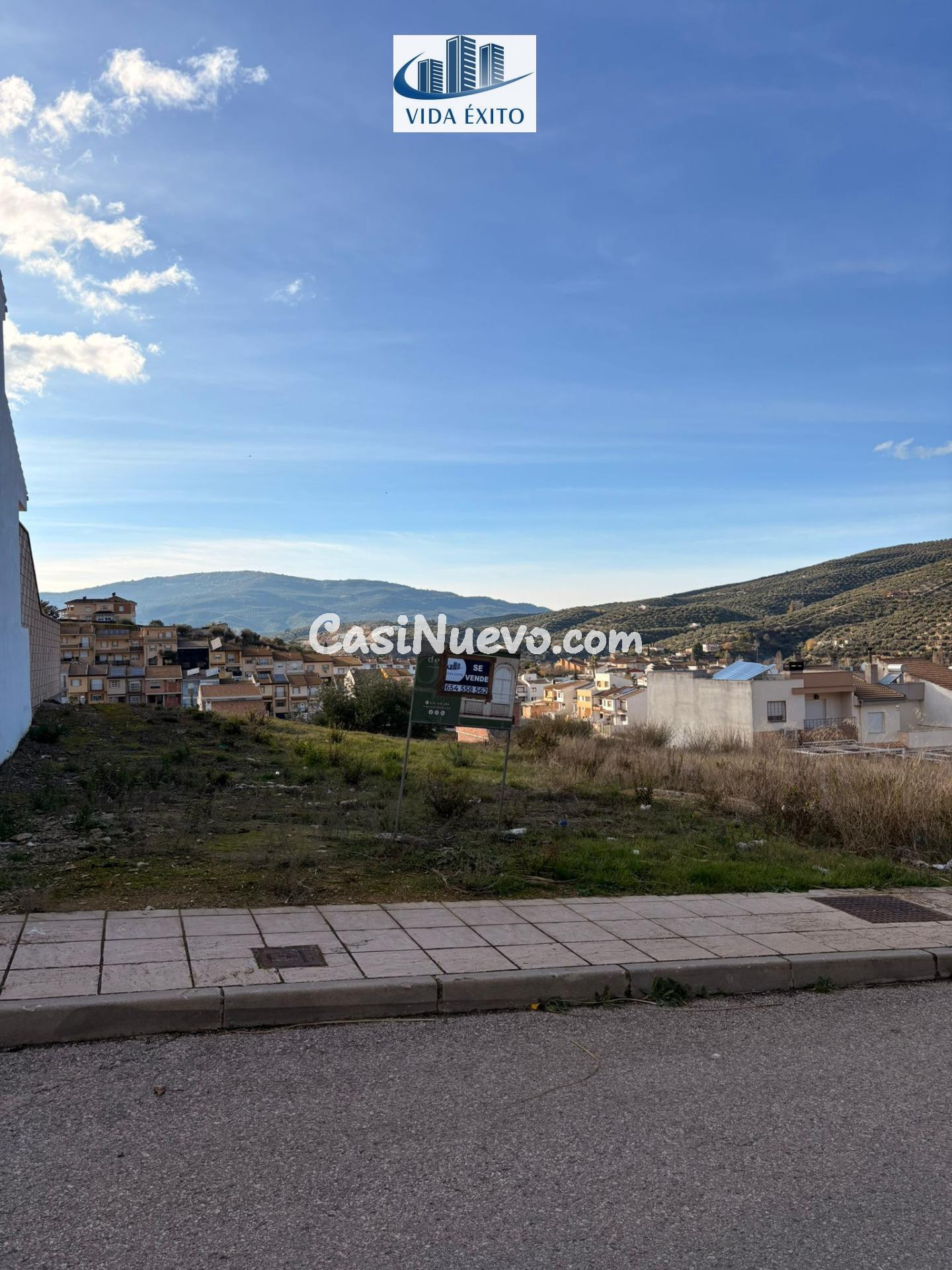 TERRENO EN LOS VILLARES