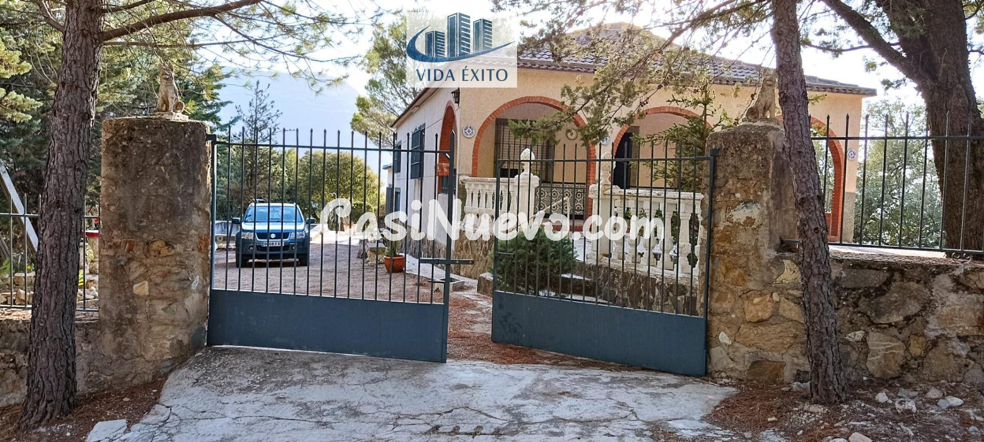 CHALET EN LOS VILLARES - foto 3