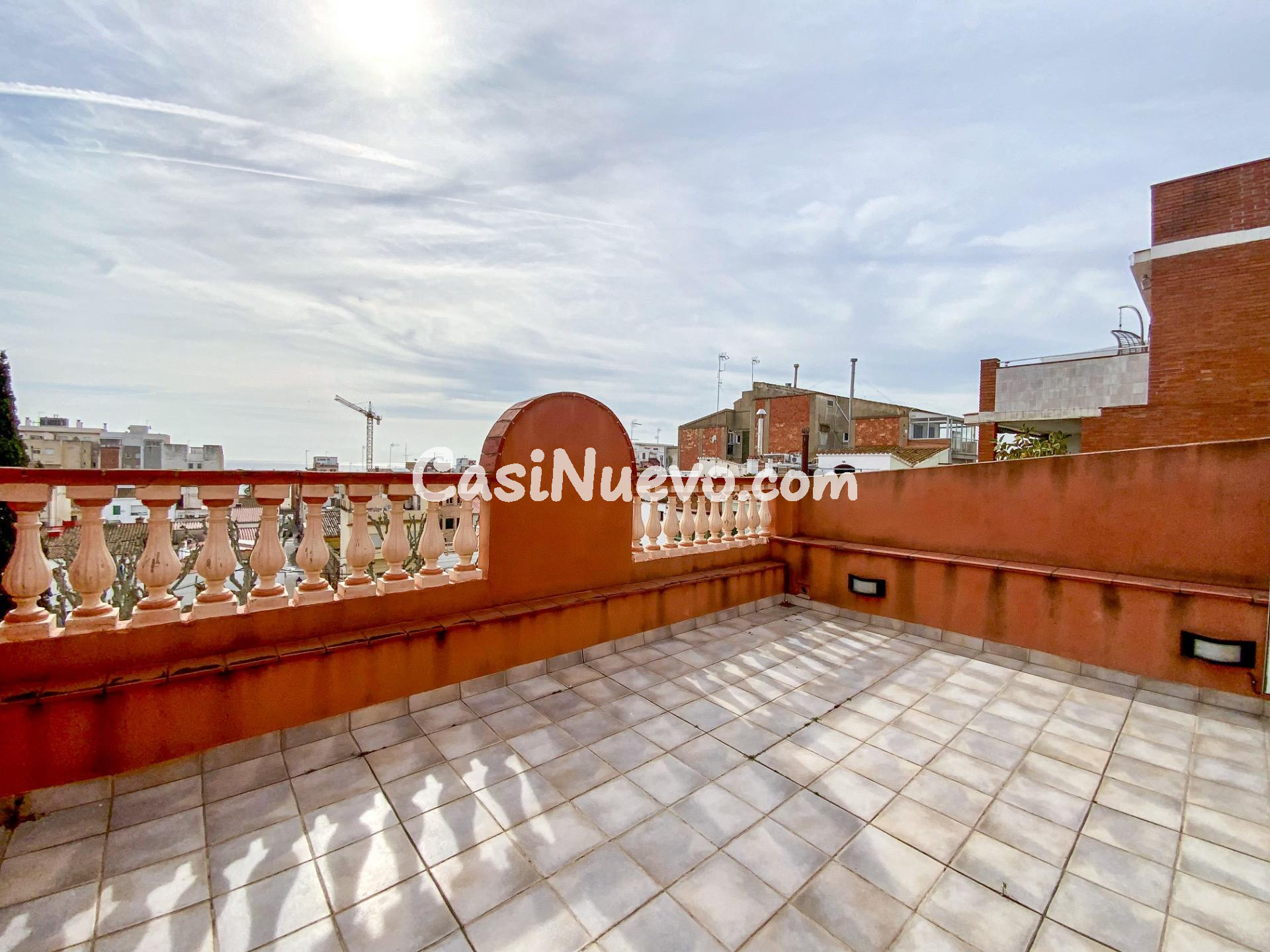 Casa centenaria con patio de 70 m2, elementos originales y v - foto 4