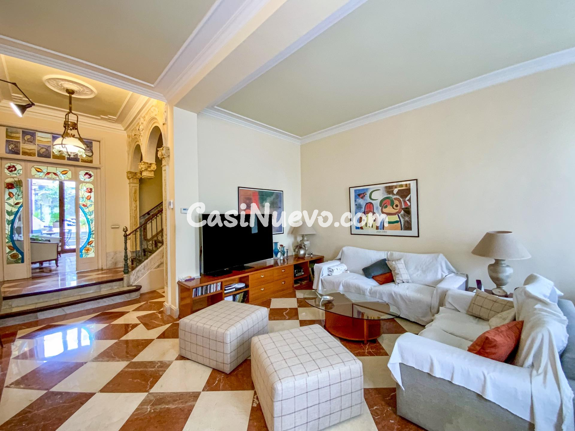 Casa centenaria con patio de 70 m2, elementos originales y v - foto 7