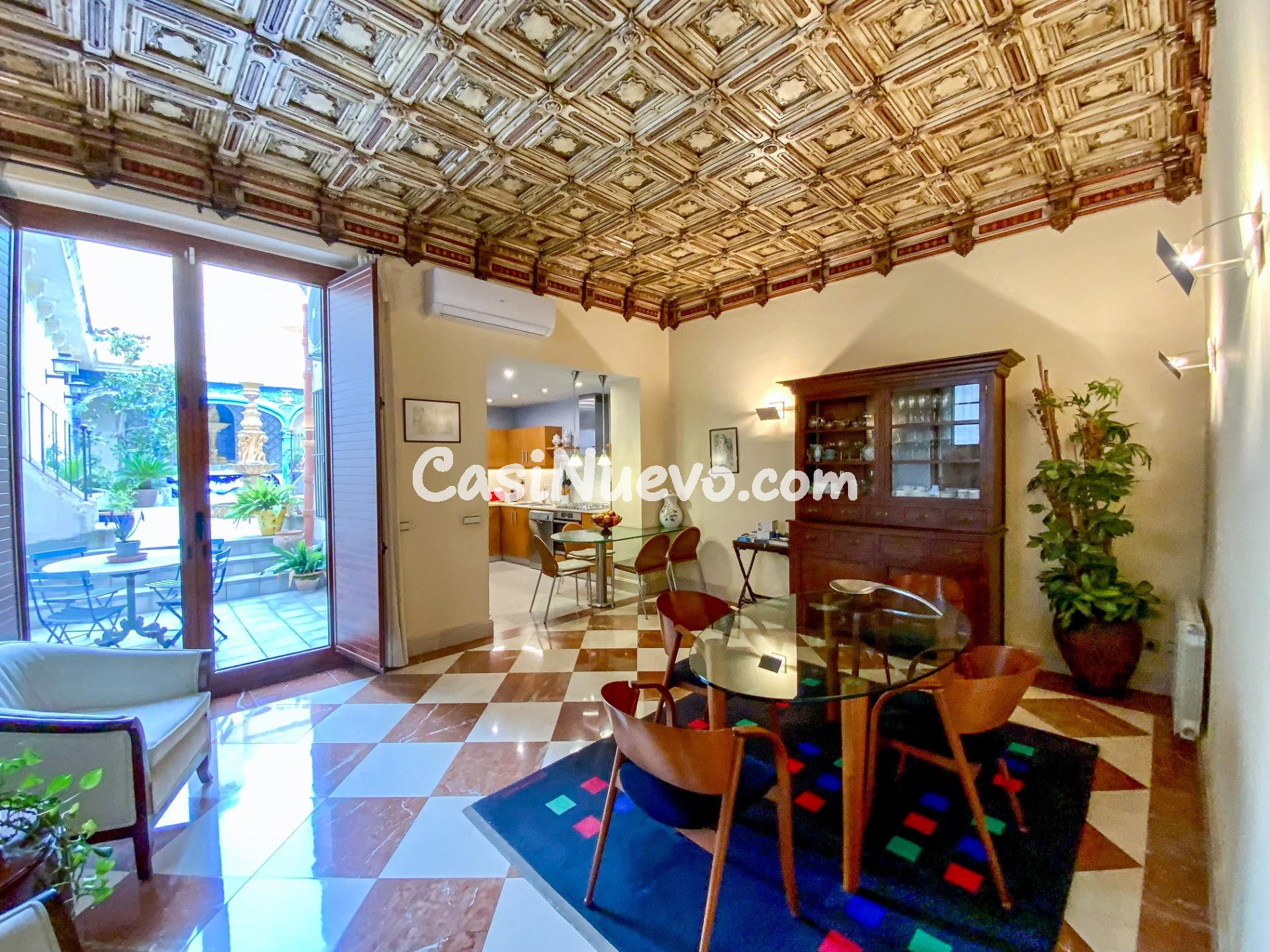 Casa centenaria con patio de 70 m2, elementos originales y v - foto 13