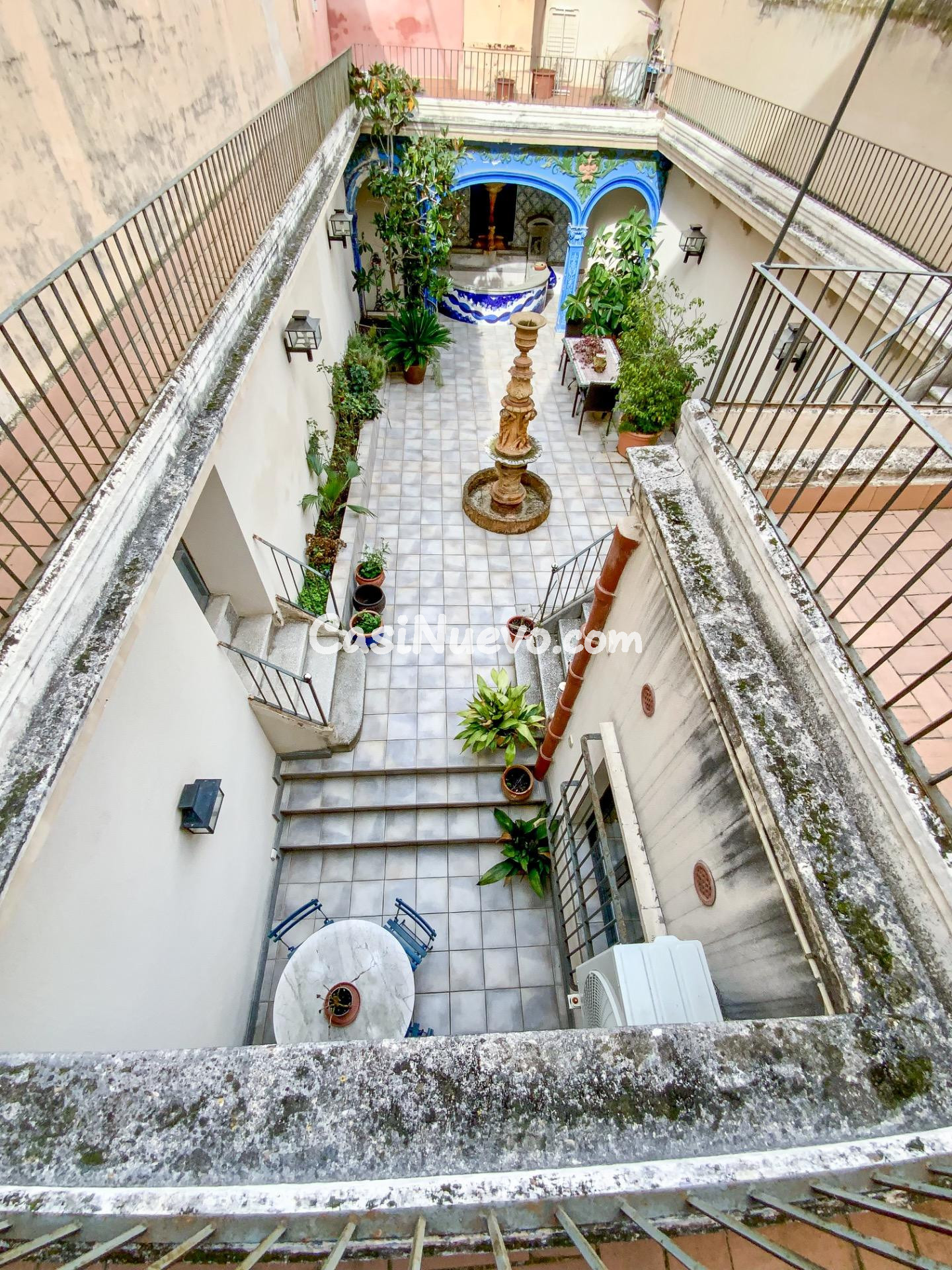 Casa centenaria con patio de 70 m2, elementos originales y v - foto 30