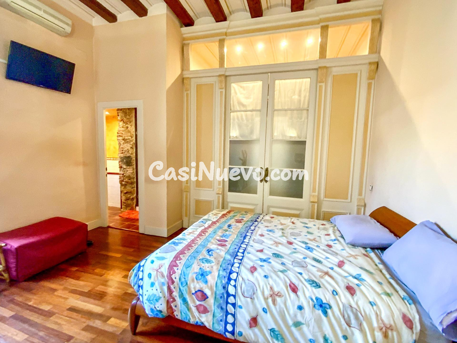 Casa centenaria con patio de 70 m2, elementos originales y v - foto 33