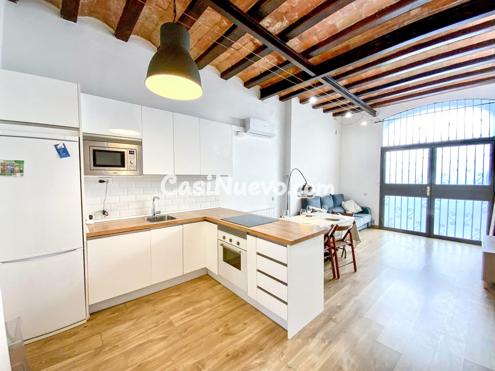 Planta baja con patio y con alma, en el corazón de Ocata - foto 7