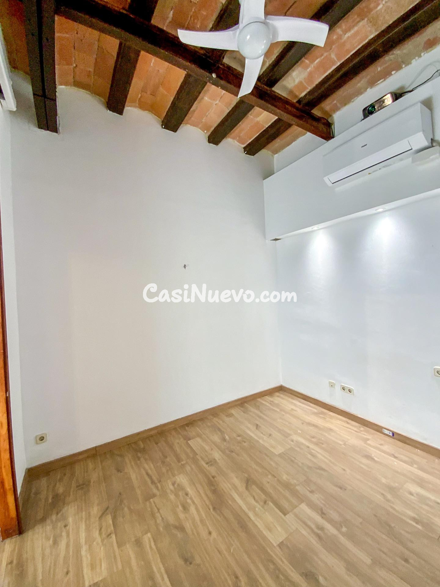 Planta baja con patio y con alma, en el corazón de Ocata - foto 12