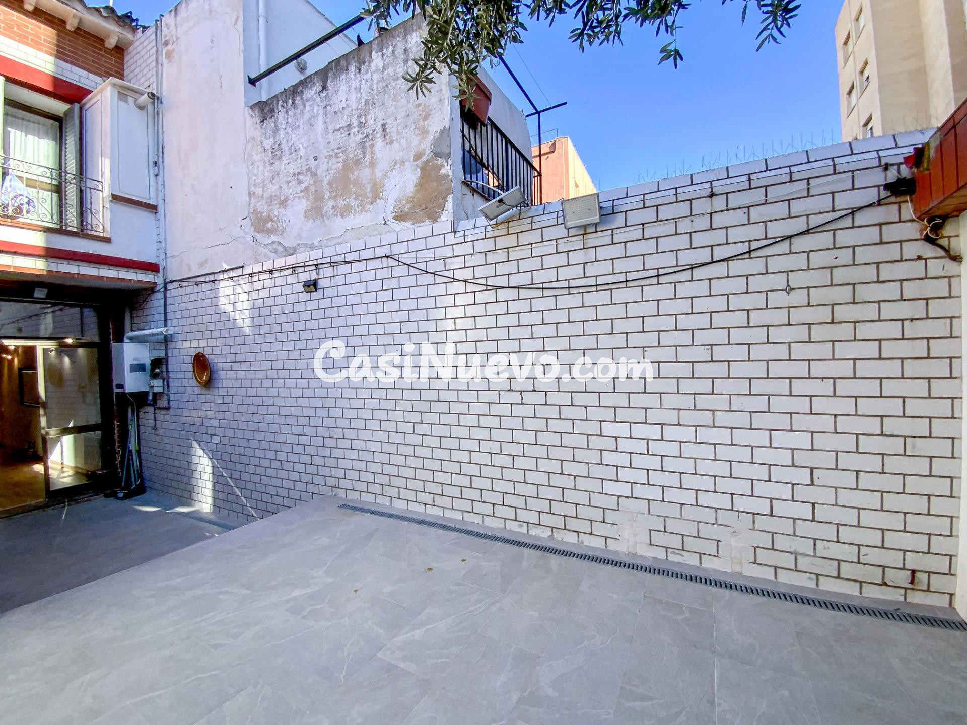 Planta baja con patio y con alma, en el corazón de Ocata - foto 20