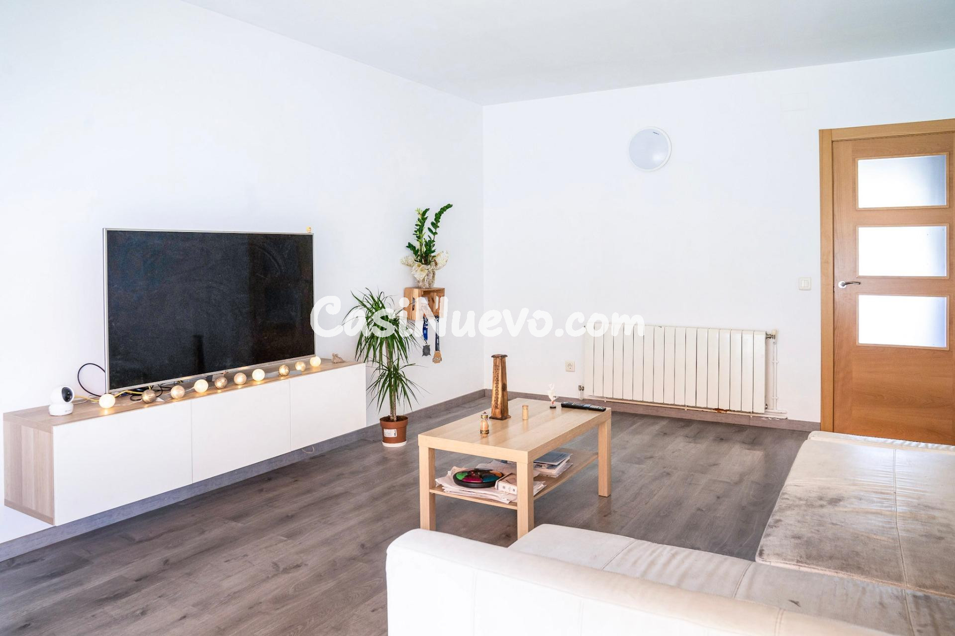 Tu refugio junto al mar: planta baja con terraza privada en  - foto 2