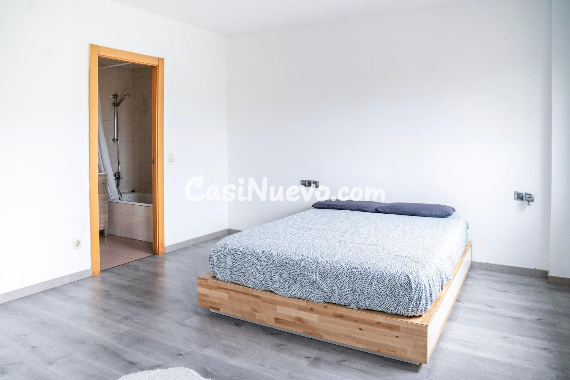 Tu refugio junto al mar: planta baja con terraza privada en  - foto 13