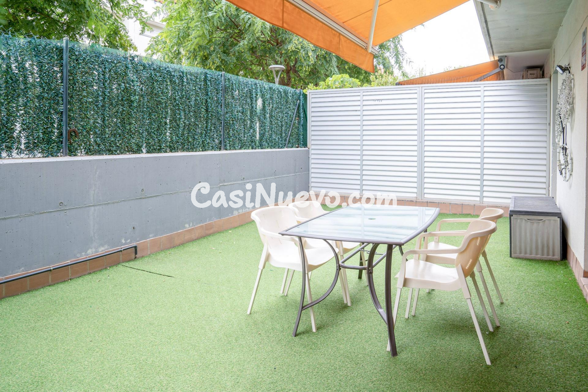 Tu refugio junto al mar: planta baja con terraza privada en  - foto 23