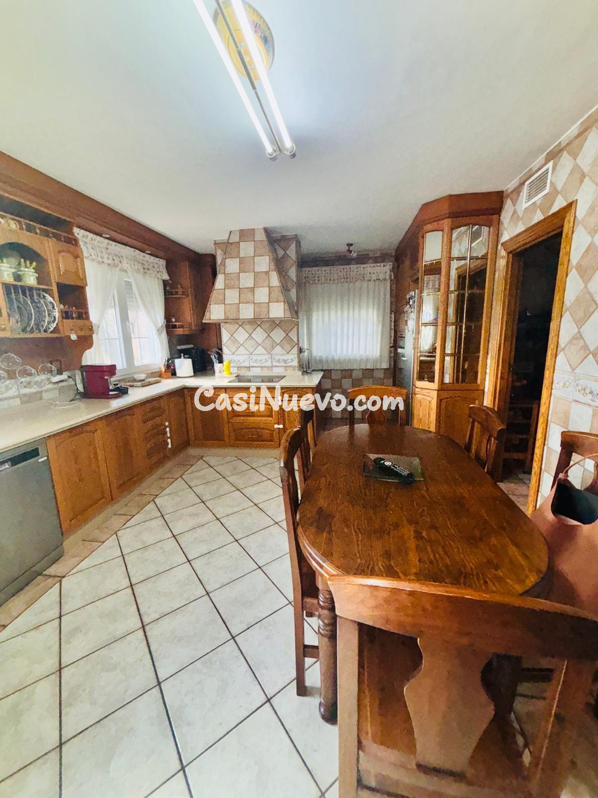 Villa señorial con casa de invitados en gran parcela privada - foto 10