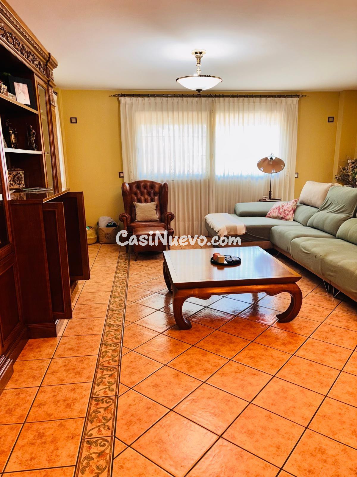 Villa señorial con casa de invitados en gran parcela privada - foto 17