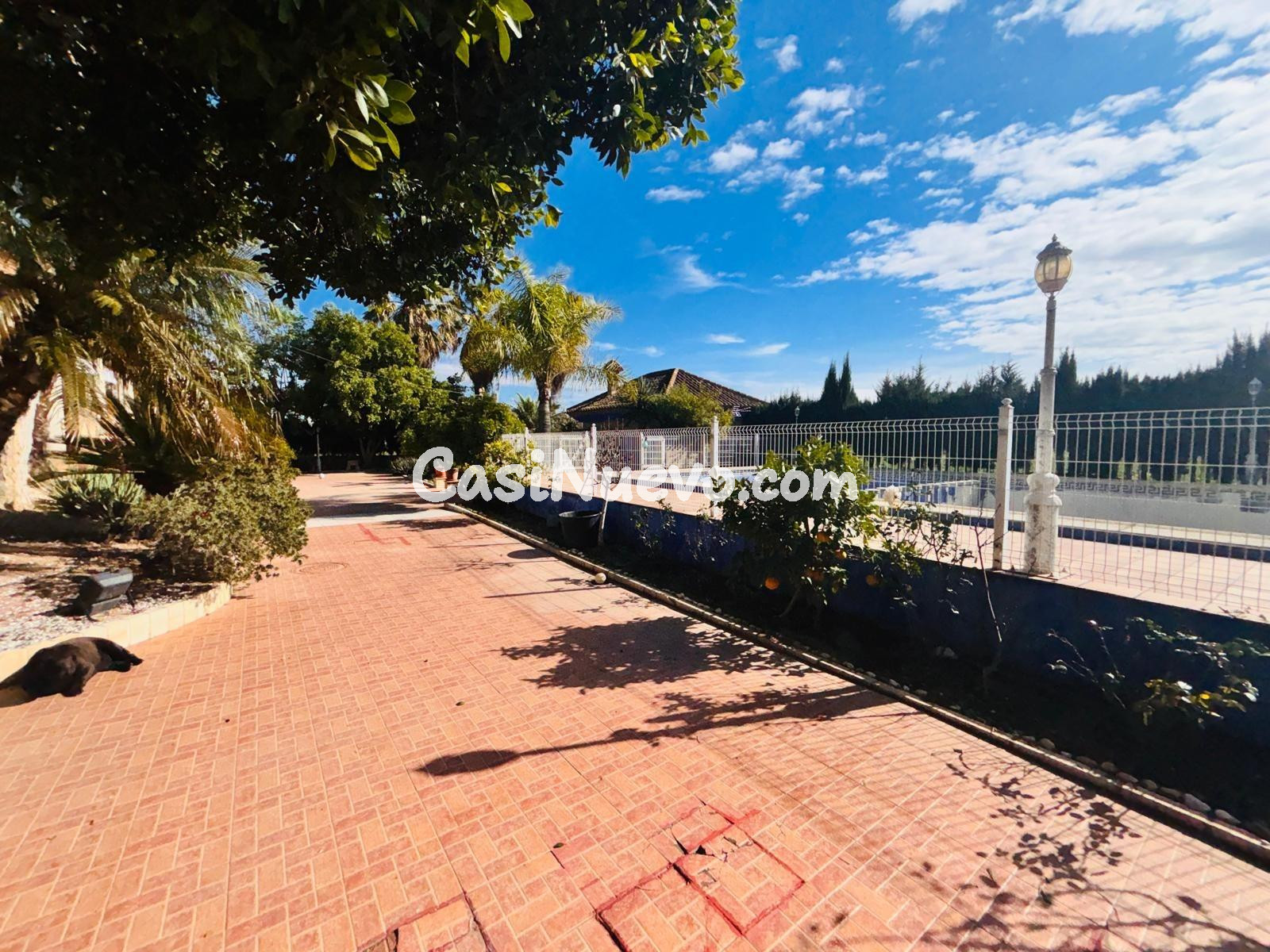 Villa señorial con casa de invitados en gran parcela privada - foto 40