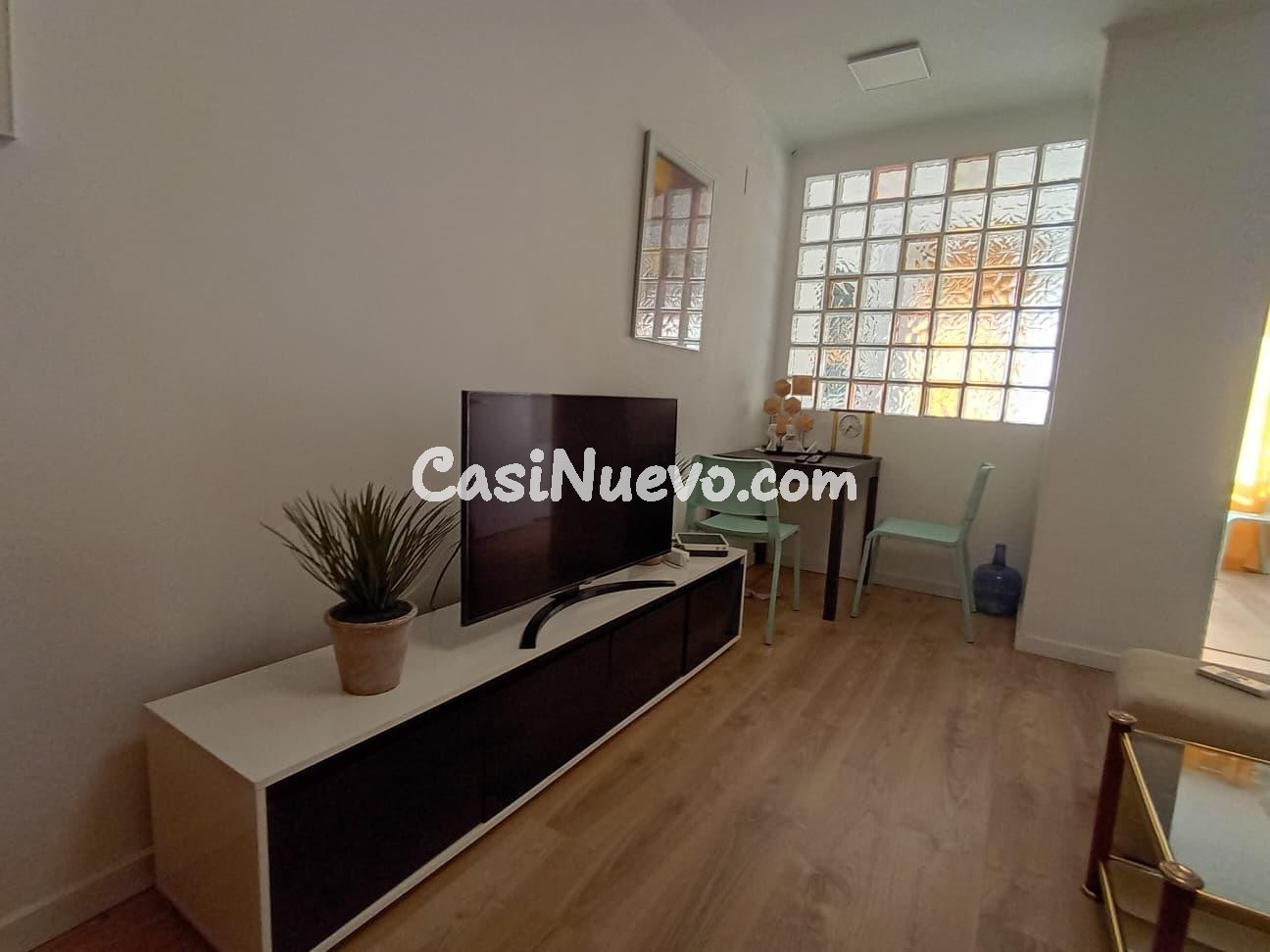 Apartamento amueblado con 1 dormitorio. Alquiler temporal mí - foto 3