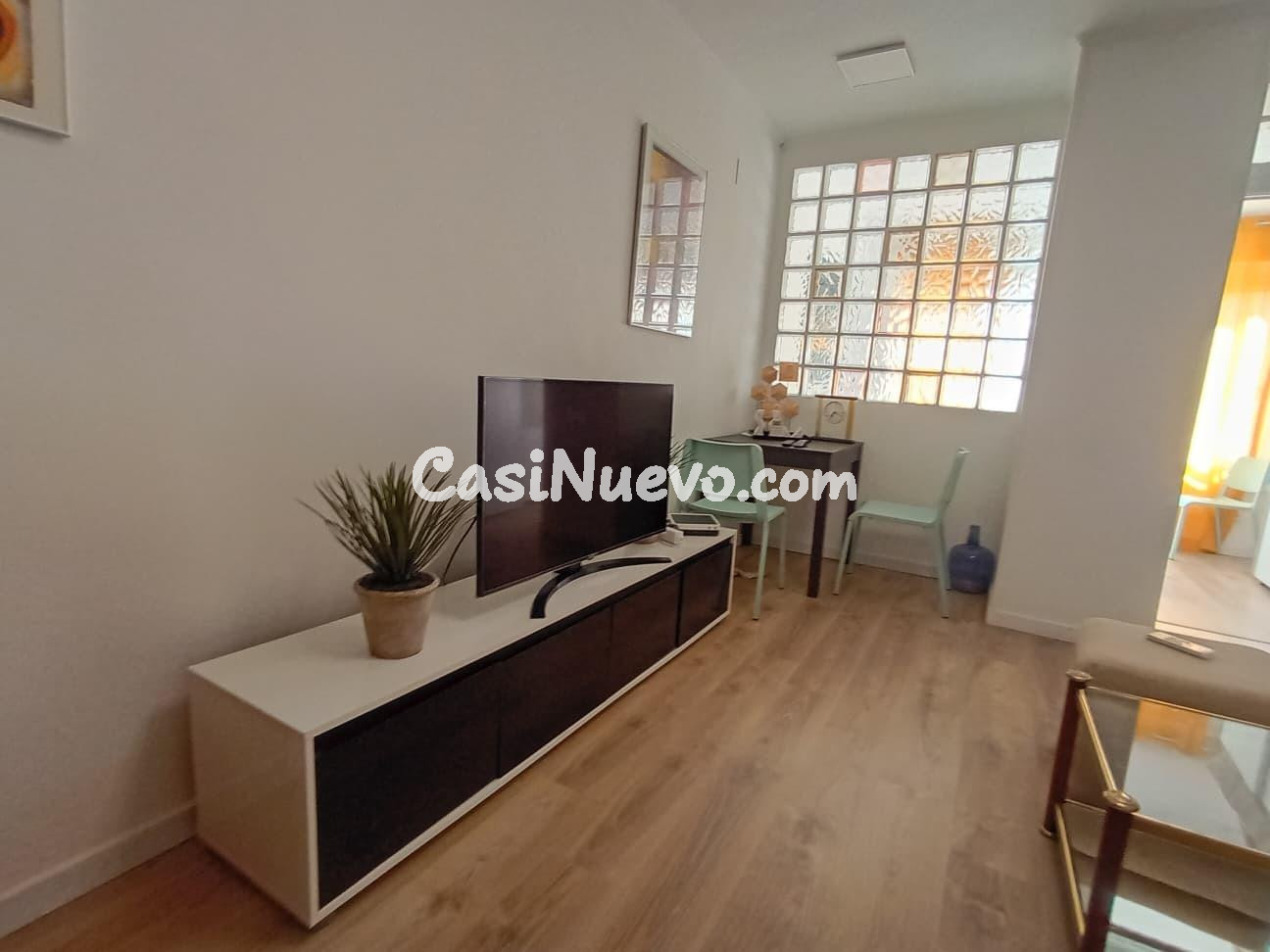 Apartamento amueblado con 1 dormitorio. Alquiler temporal mí - foto 4