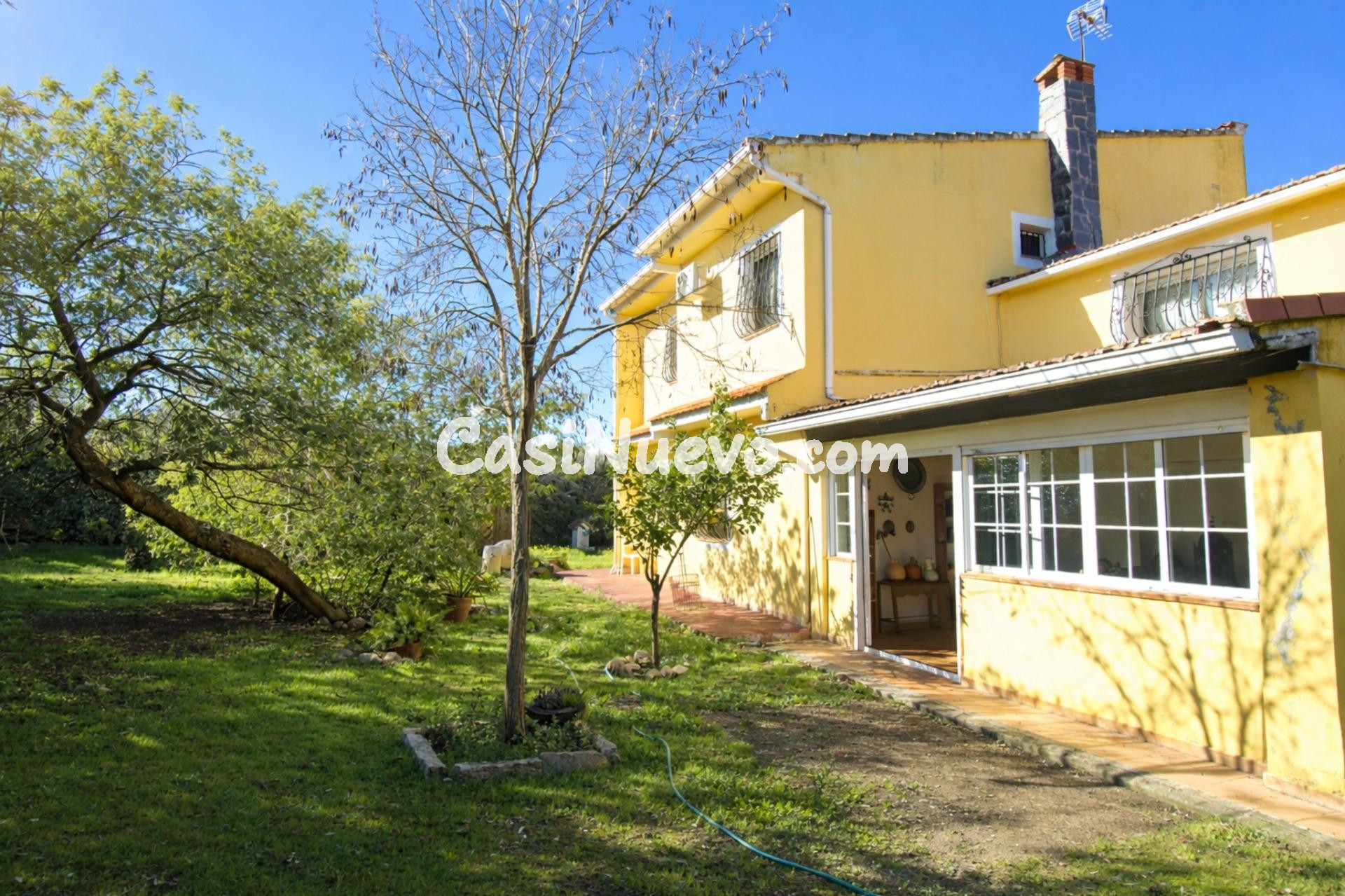 CHALET UNIFAMILIAR  EN CASAR DE ESCALONA, CON VISTAS A LA SI - foto 2