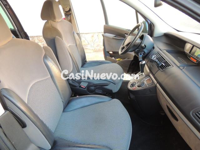 PEUGEOT - 807 - Premium 2.2 HDi 170 FAP Aut. Camperizada - foto 20