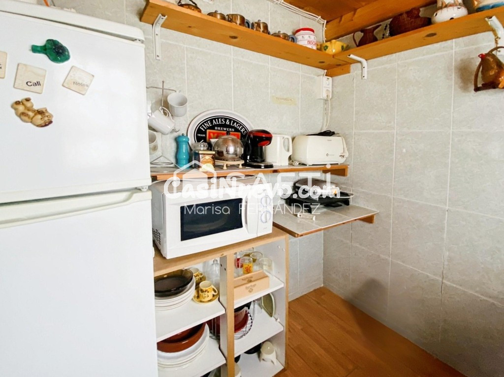 CHALET EN VILLAJOYOSA CON PISCINA Y GRAN PARCELA EN PRIMERA  - foto 33