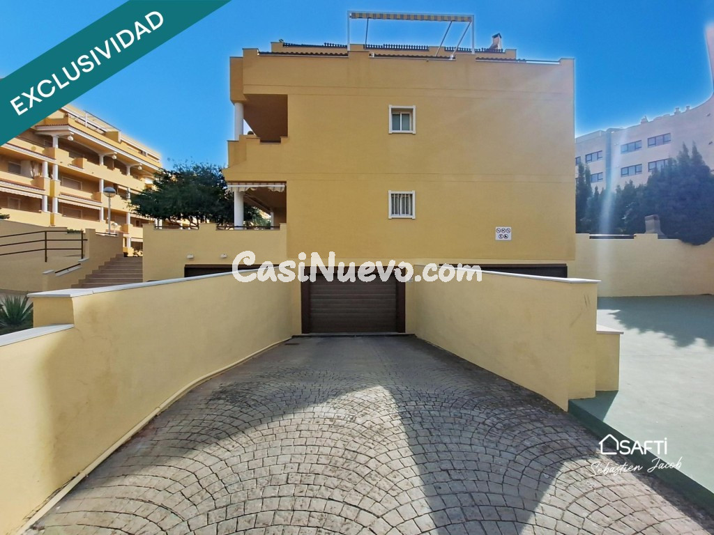 Magnífico piso con ascensor , garaje, terraza y piscina . - foto 25