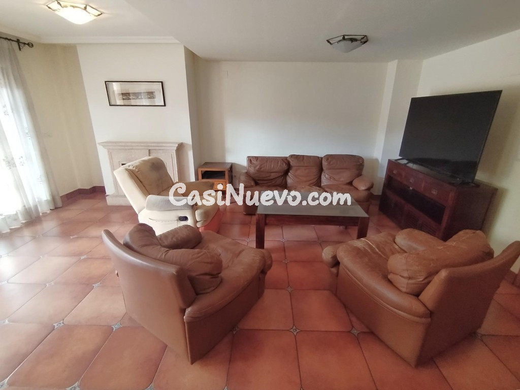 Exclusivo adosado en San Juan de Alicante - foto 2