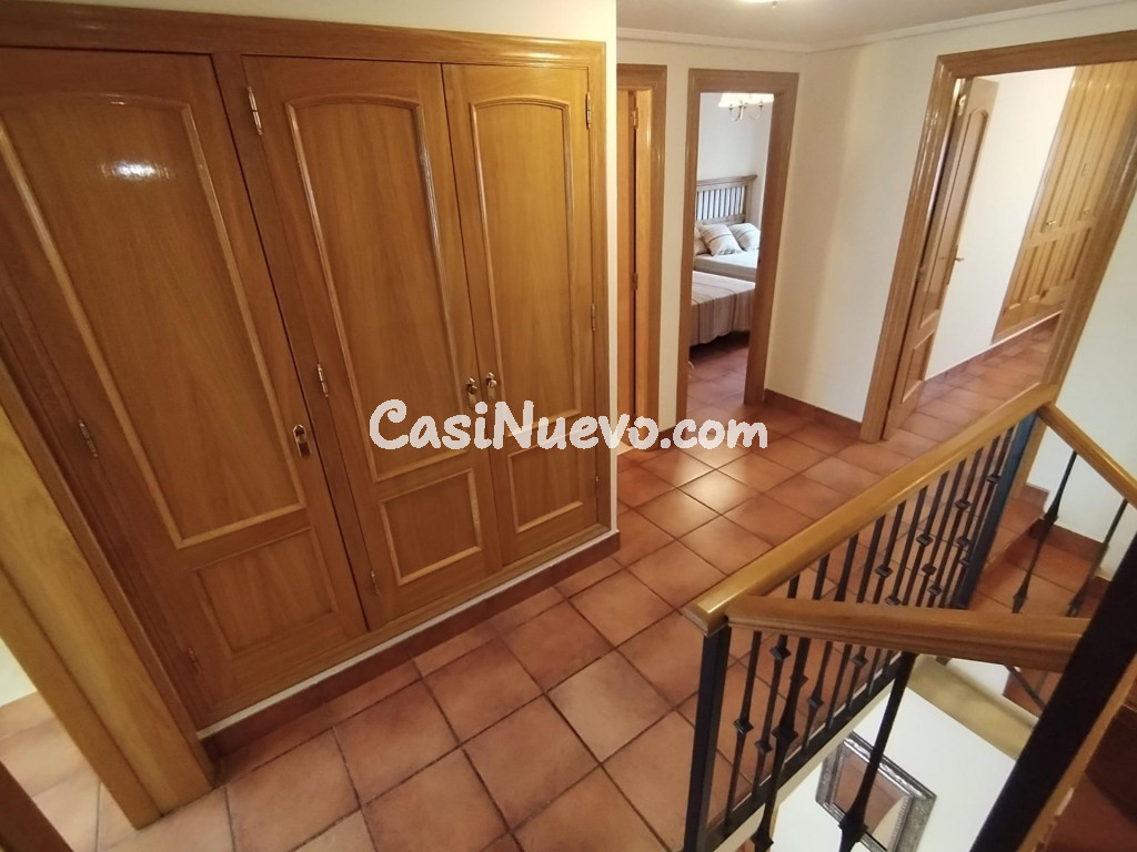 Exclusivo adosado en San Juan de Alicante - foto 30