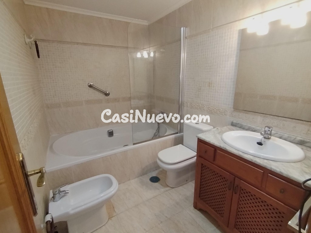 Exclusivo adosado en San Juan de Alicante - foto 34