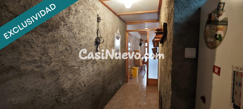 Preciosa casa Adosada de 2 plantas y altillo-buardilla - foto 4