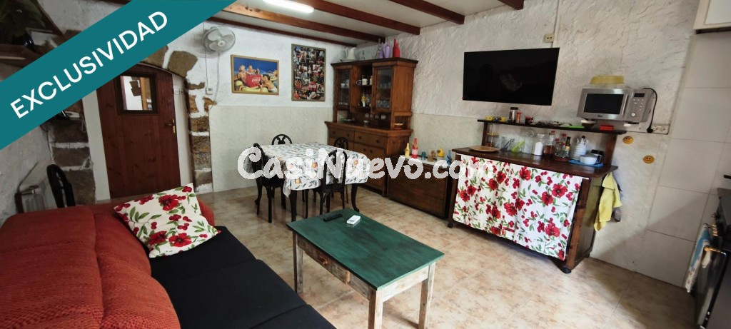 Preciosa casa Adosada de 2 plantas y altillo-buardilla - foto 9