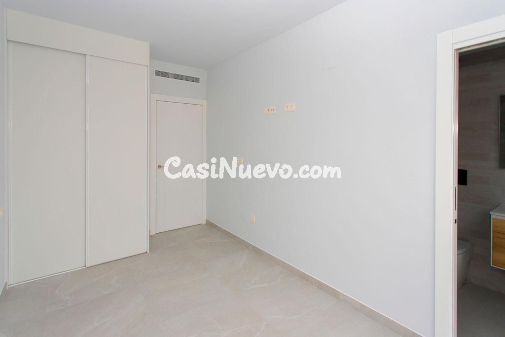 Apartamento en Venta en Torrevieja Alicante - foto 16