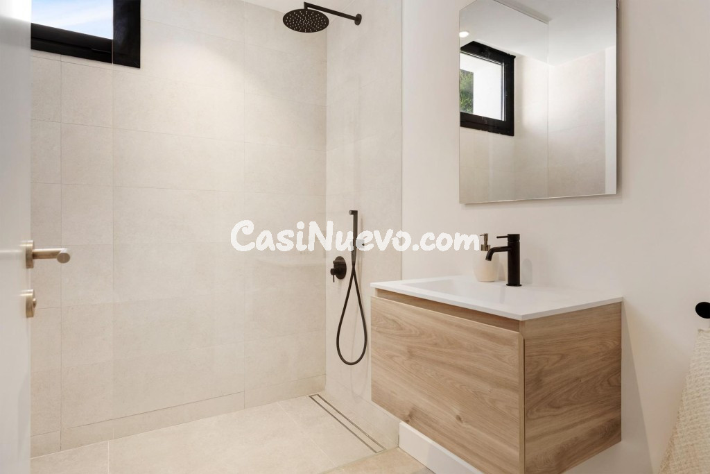 Villa de Lujo Independiente en Marbesa, Marbella Este - foto 6