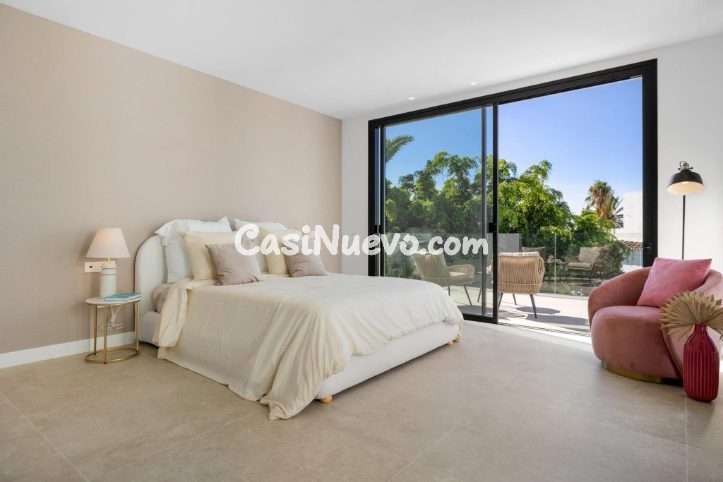 Villa de Lujo Independiente en Marbesa, Marbella Este - foto 7