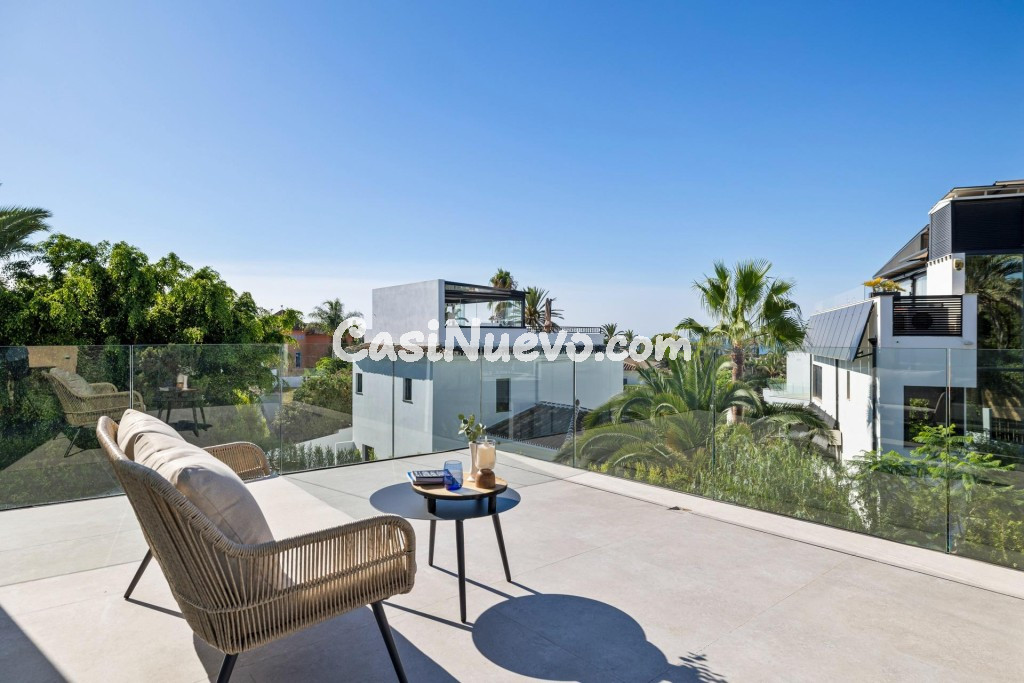 Villa de Lujo Independiente en Marbesa, Marbella Este - foto 11