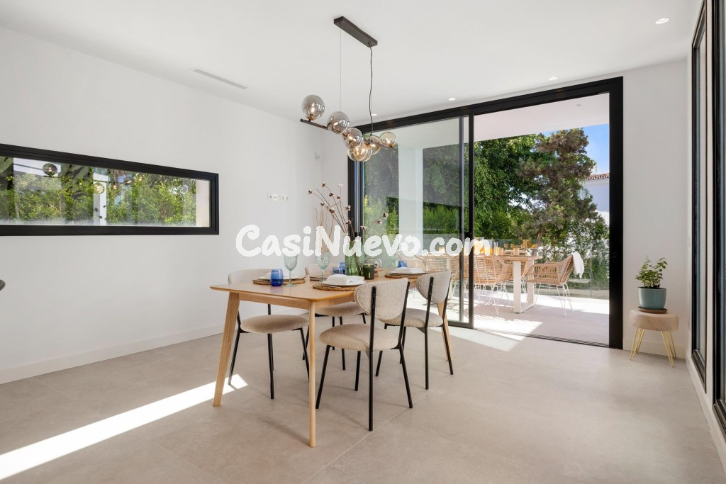 Villa de Lujo Independiente en Marbesa, Marbella Este - foto 24