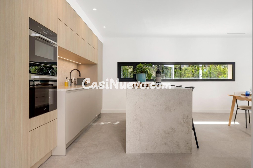 Villa de Lujo Independiente en Marbesa, Marbella Este - foto 25