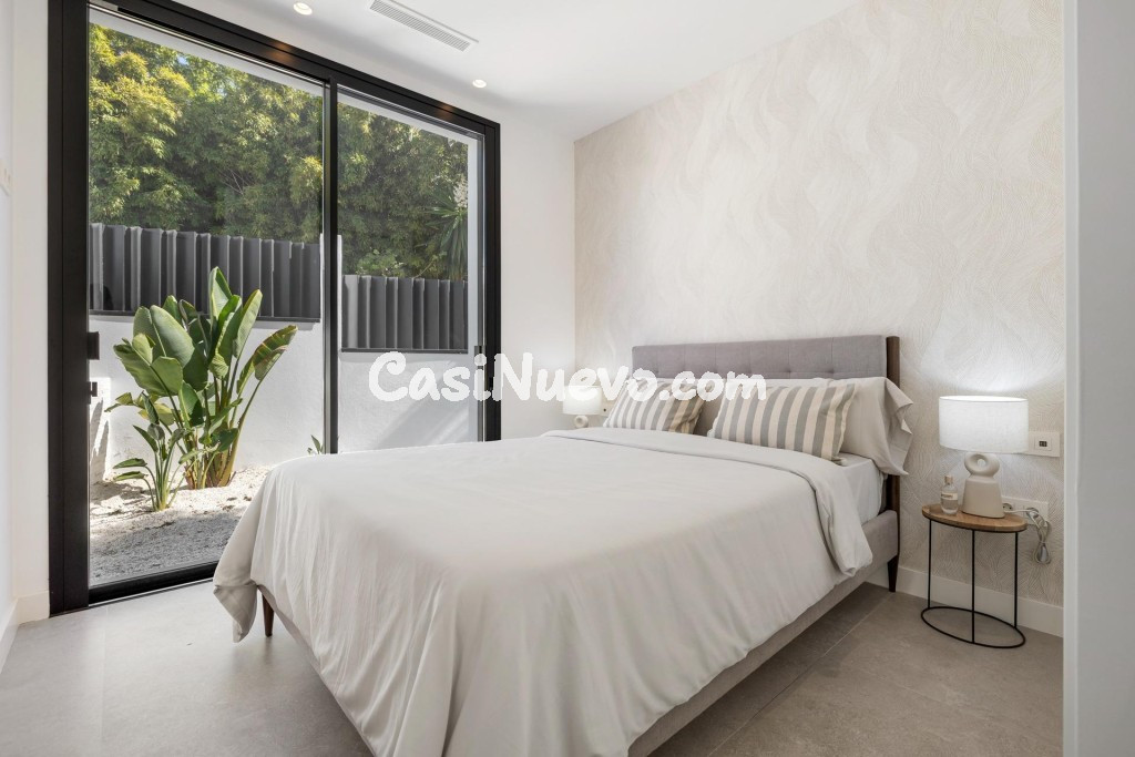 Villa de Lujo Independiente en Marbesa, Marbella Este - foto 34