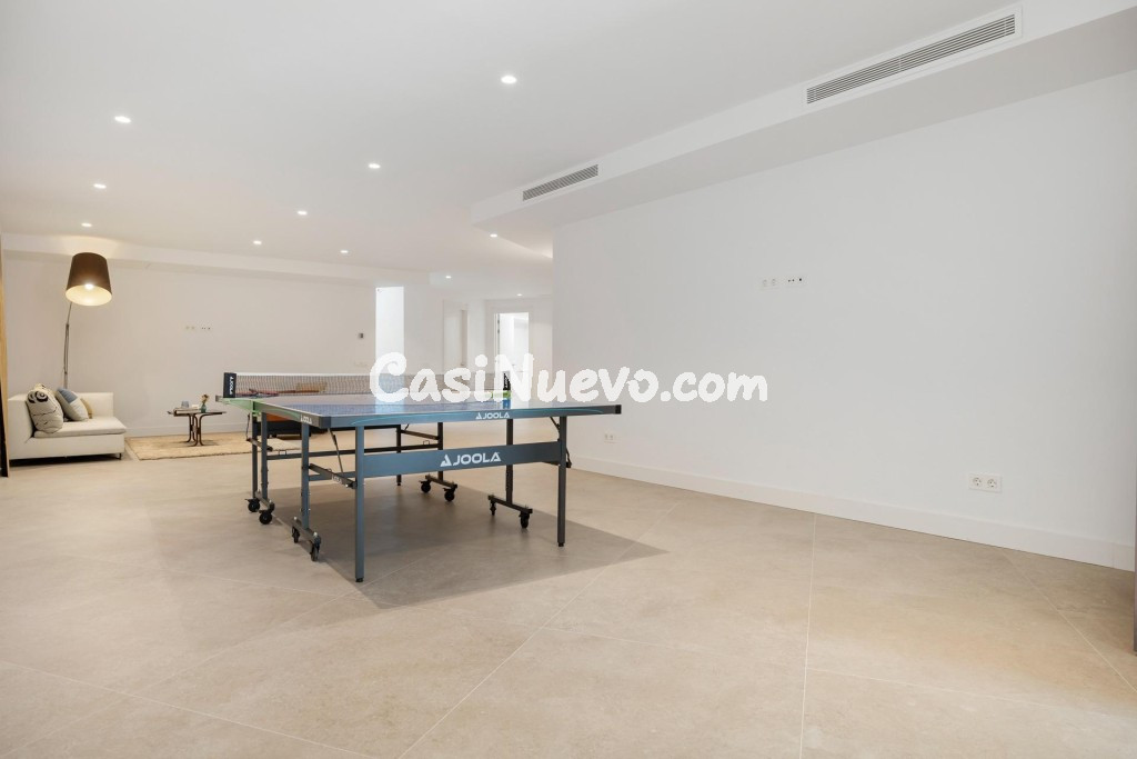 Villa de Lujo Independiente en Marbesa, Marbella Este - foto 40