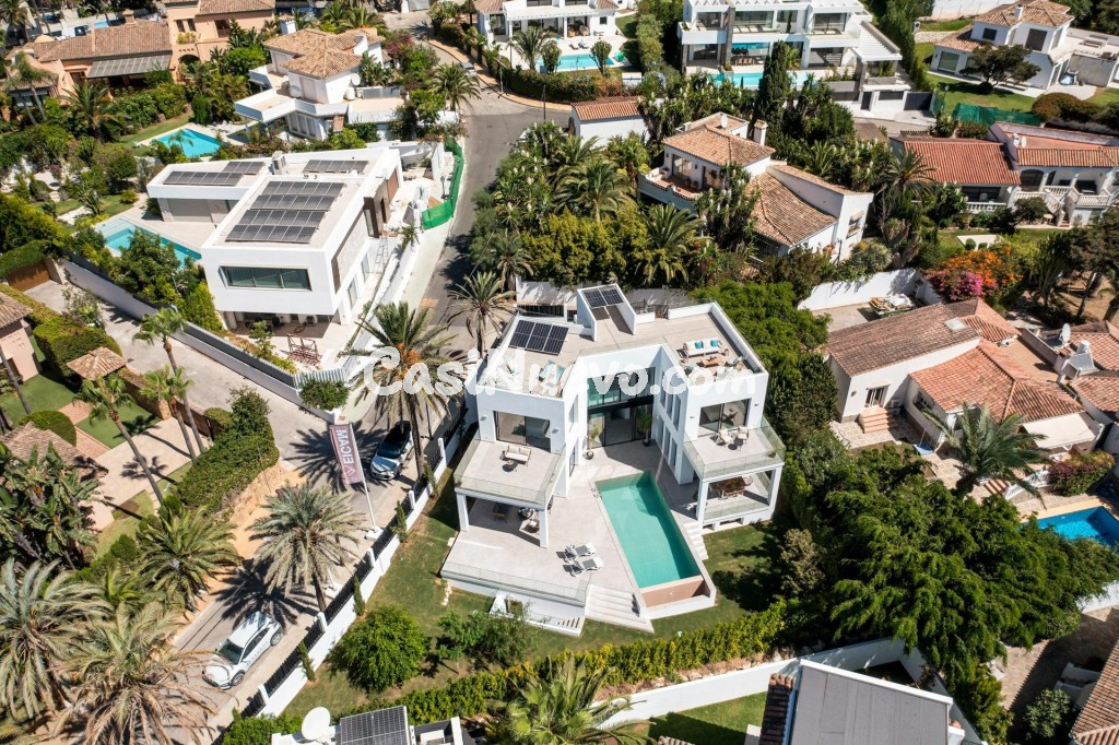 Villa de Lujo Independiente en Marbesa, Marbella Este - foto 54