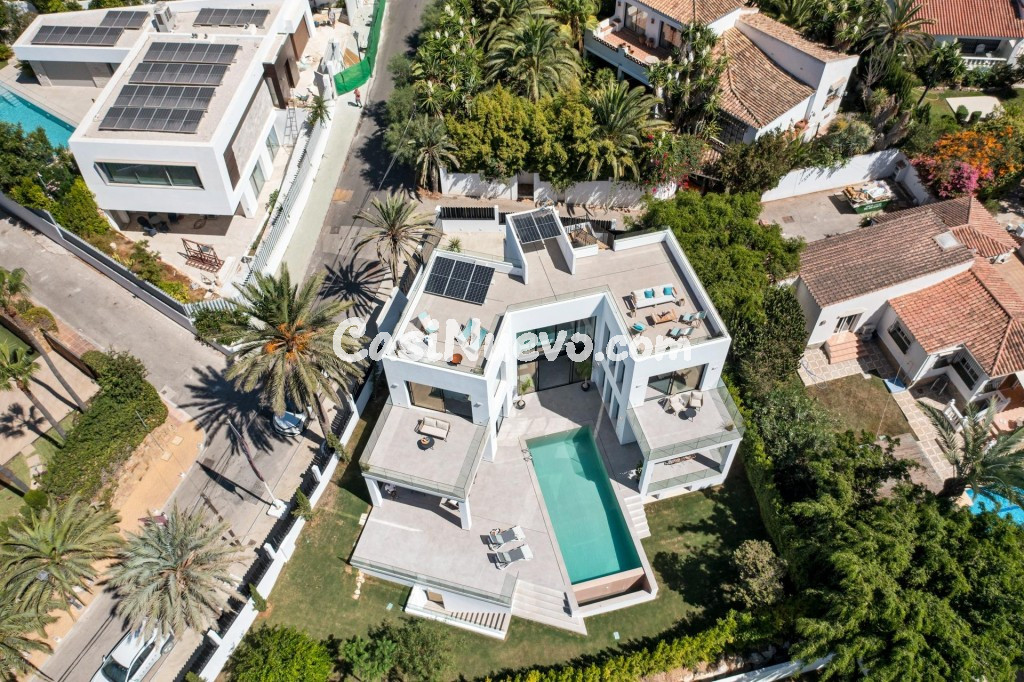 Villa de Lujo Independiente en Marbesa, Marbella Este - foto 55