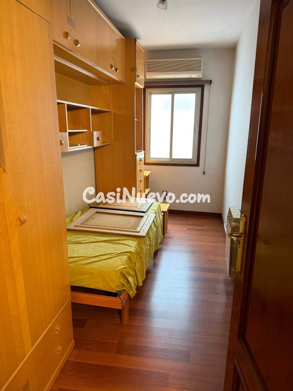 Piso de 114 m2 en excelente estado en L Hospitalet - foto 4