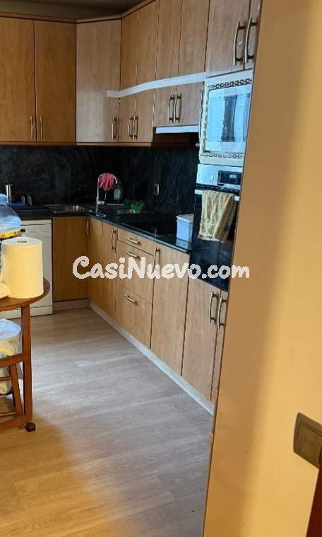 Piso de 114 m2 en excelente estado en L Hospitalet - foto 6