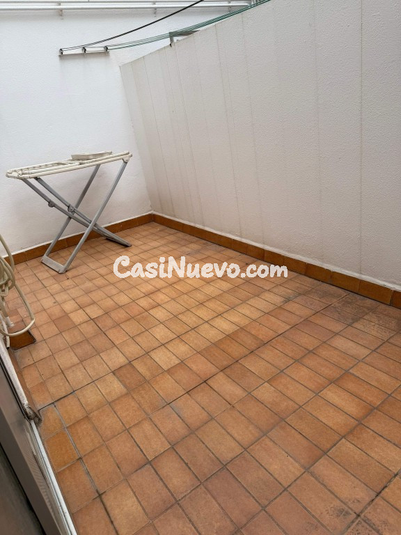 Piso de 114 m2 en excelente estado en L Hospitalet - foto 11