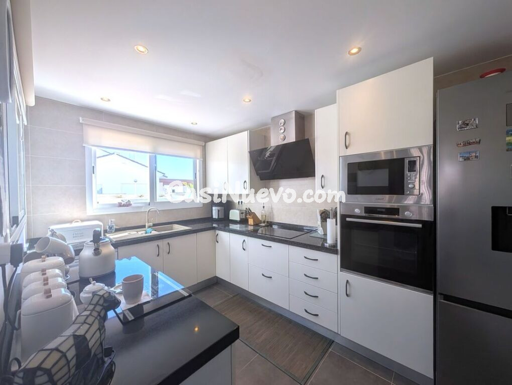 Ático en Venta en San Roque Cádiz - foto 7