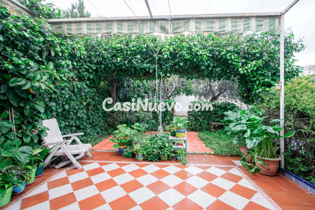 Bonita Casa Adosada de Esquina en Mairena del Aljarafe - foto 17