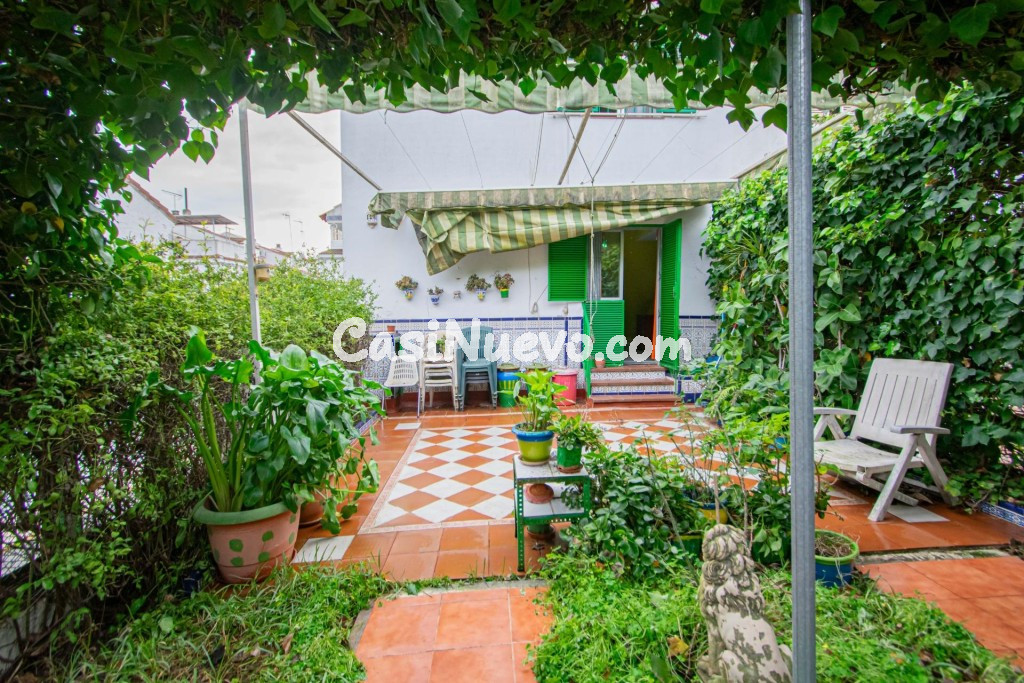 Bonita Casa Adosada de Esquina en Mairena del Aljarafe - foto 19