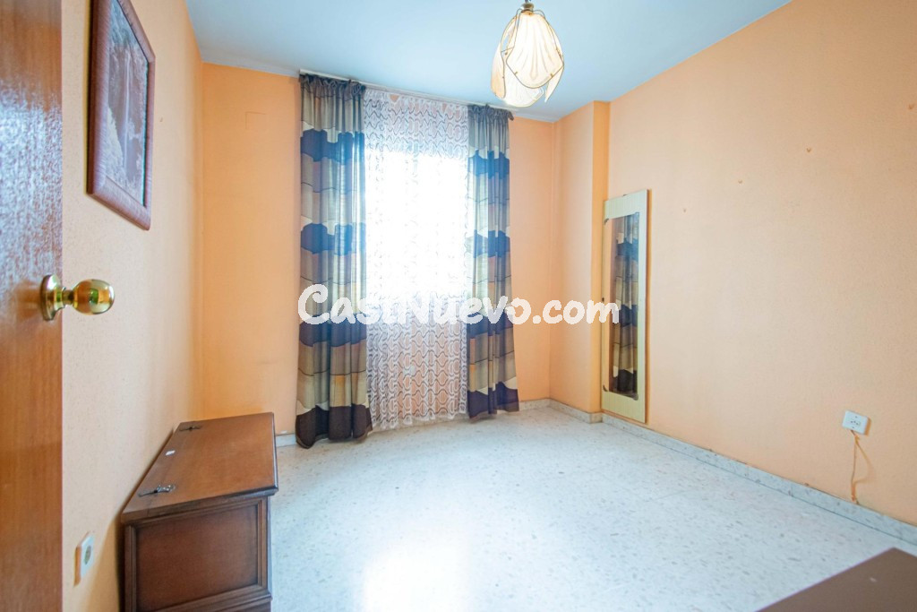 Bonita Casa Adosada de Esquina en Mairena del Aljarafe - foto 28